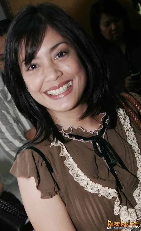 Foto Lulu Tobing