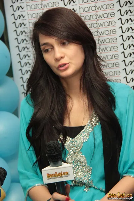 Foto Luna Maya. Nomor Foto: 1751