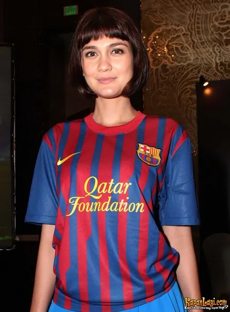 Foto Luna Maya. Nomor Foto: 2108