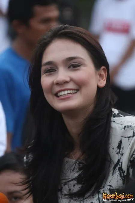 Foto Luna Maya