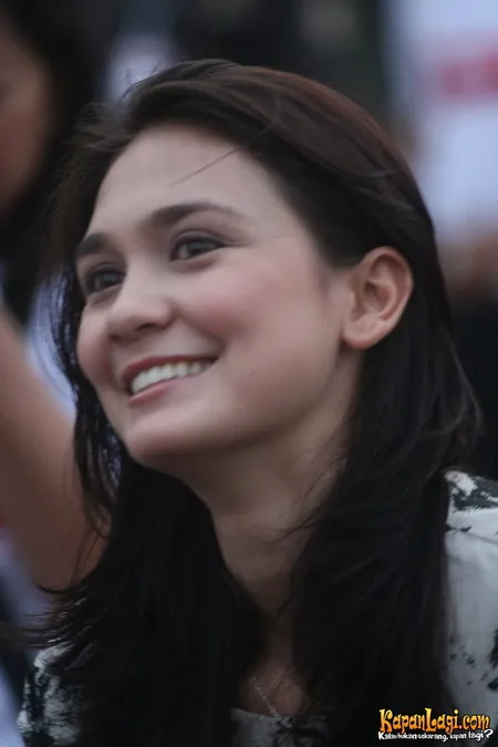 Foto Luna Maya