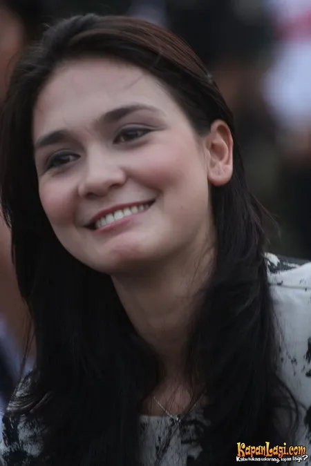 Foto Luna Maya