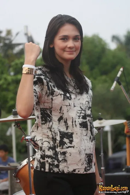 Foto Luna Maya