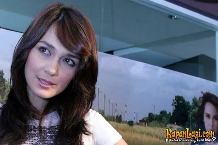Foto Luna Maya