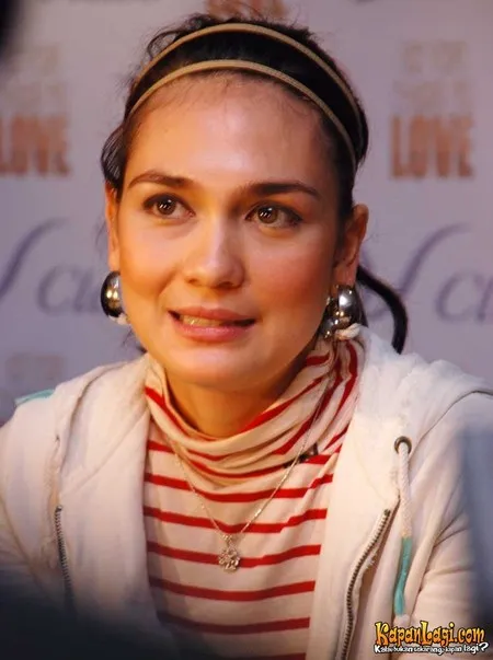 Foto Luna Maya