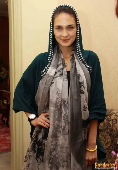 Foto Luna Maya