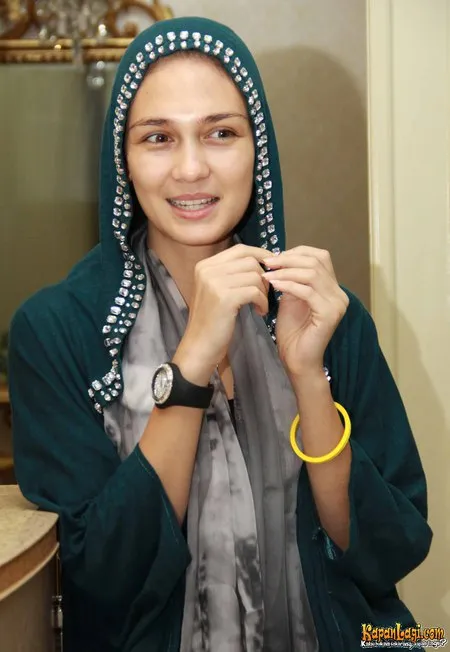 Foto Luna Maya