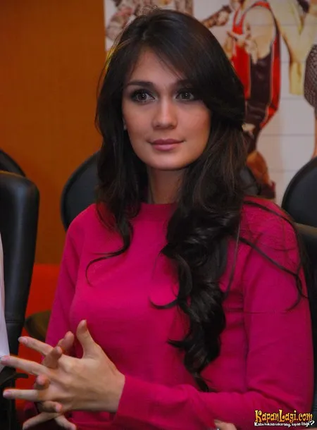 Foto Luna Maya