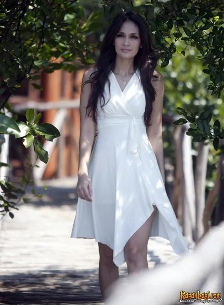 Foto Luna Maya