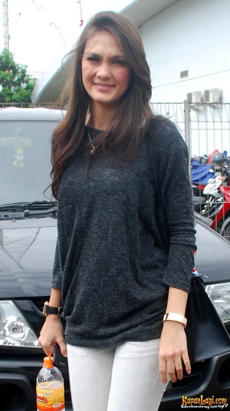 Foto Luna Maya