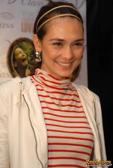 Foto Luna Maya