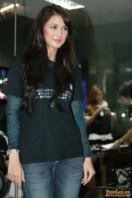 Foto Luna Maya