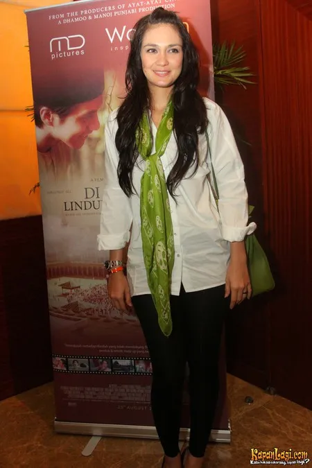 Foto Luna Maya
