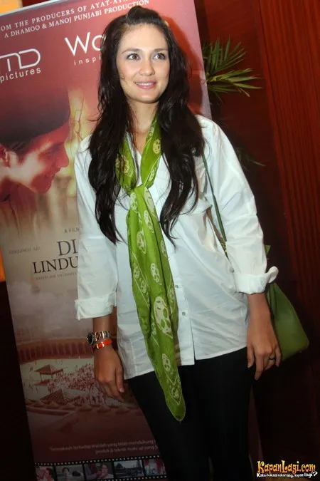 Foto Luna Maya