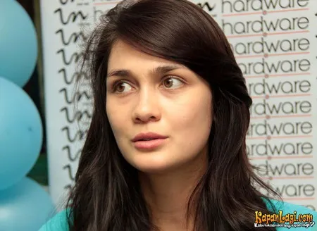 Foto Luna Maya