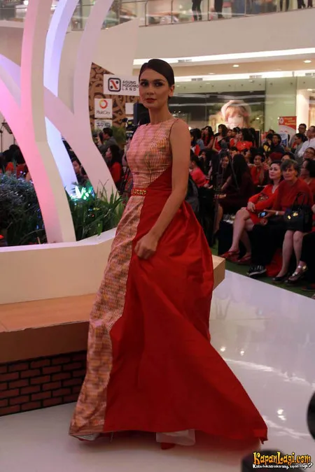 Foto Luna Maya