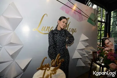 Foto Luna Maya