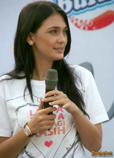 Foto Luna Maya