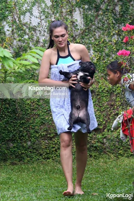Foto Luna Maya