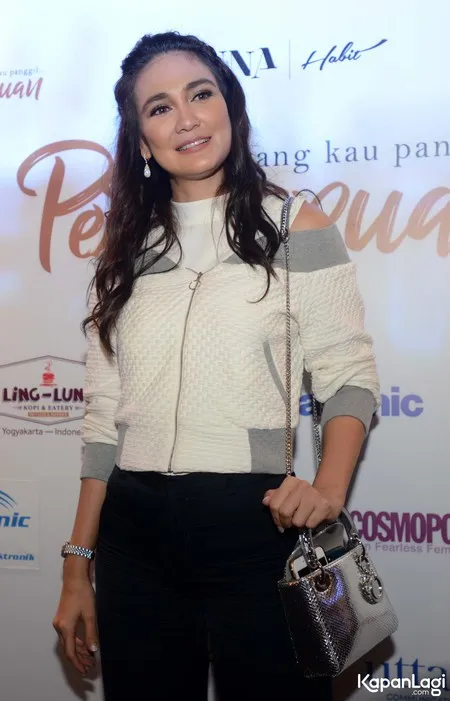 Foto Luna Maya