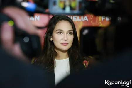 Foto Luna Maya