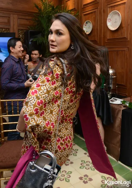 Foto Luna Maya