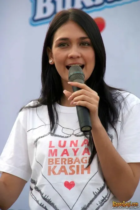Foto Luna Maya