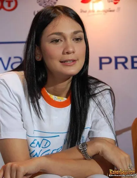 Foto Luna Maya