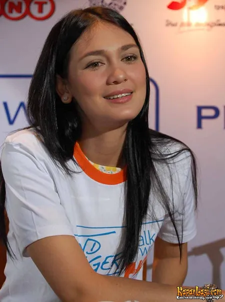 Foto Luna Maya