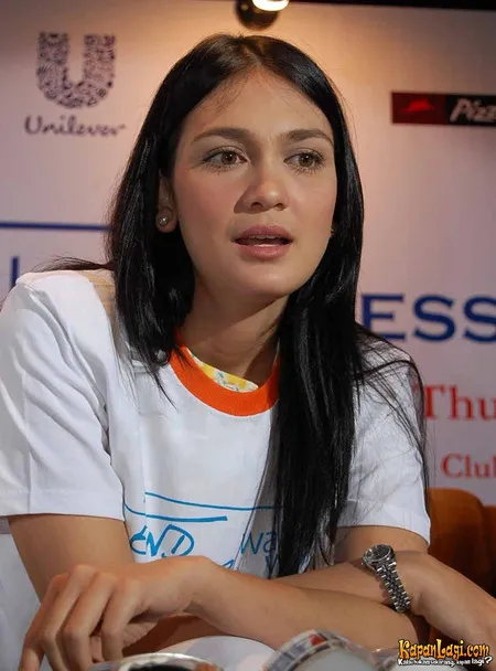 Foto Luna Maya