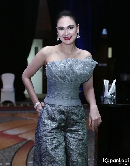 Foto Luna Maya