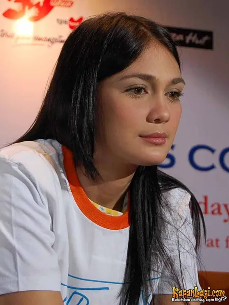Foto Luna Maya