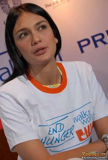 Foto Luna Maya