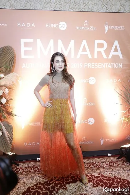 Foto Luna Maya