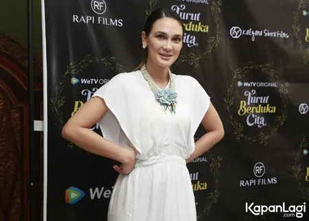 Foto Luna Maya