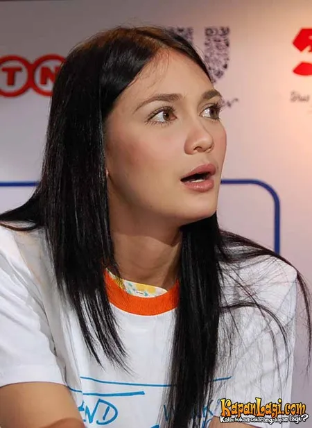 Foto Luna Maya