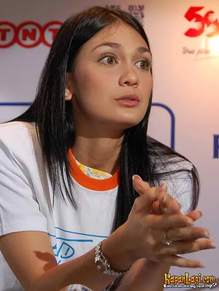 Foto Luna Maya