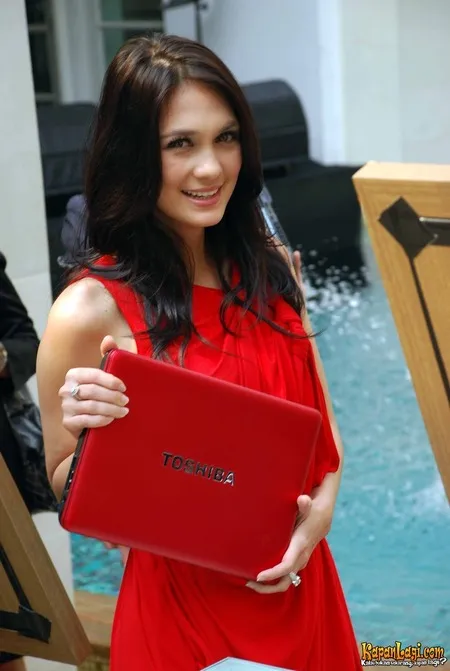 Foto Luna Maya
