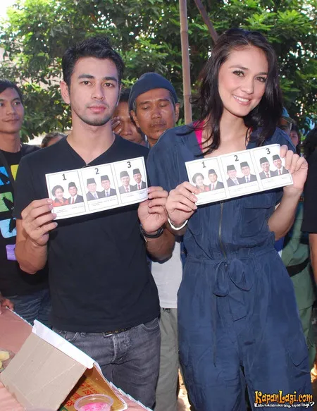 Foto Luna Maya