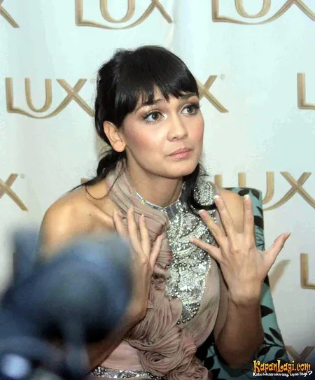 Foto Luna Maya