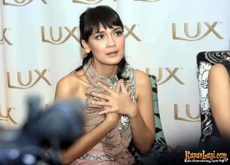 Foto Luna Maya