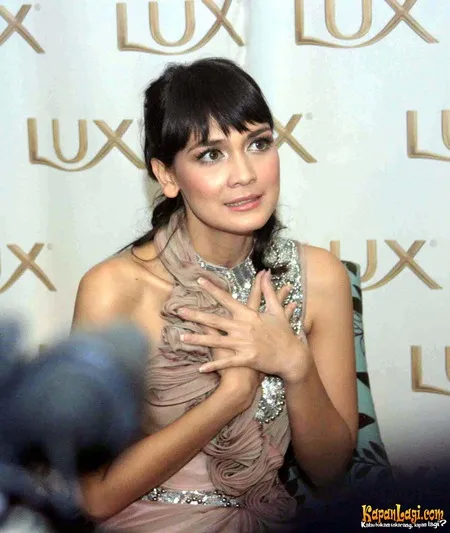 Foto Luna Maya