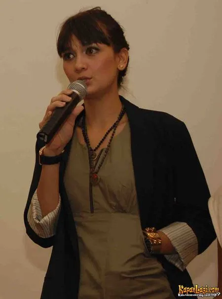 Foto Luna Maya