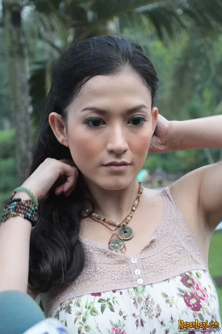 Foto Lyra Virna
