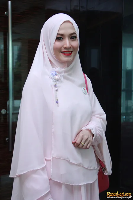 Foto Lyra Virna