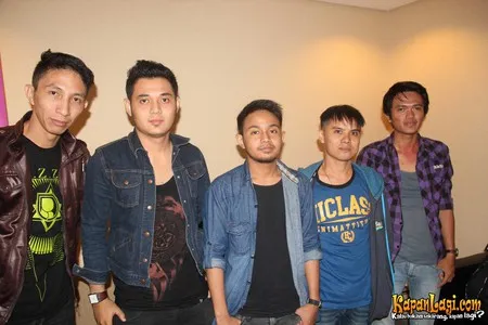 Foto Lyric