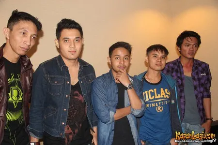 Foto Lyric