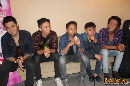 Foto Lyric