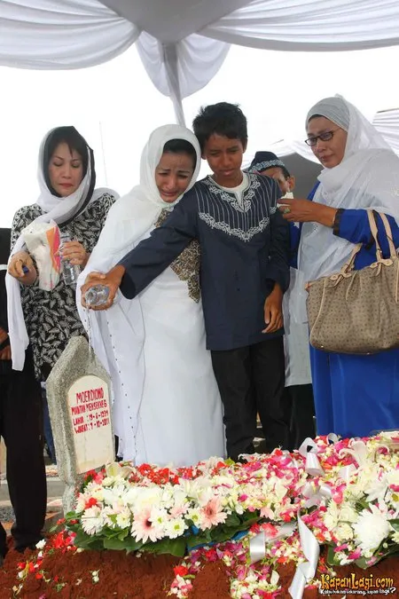 Foto Machica Mochtar