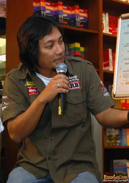 Foto Makki Ungu